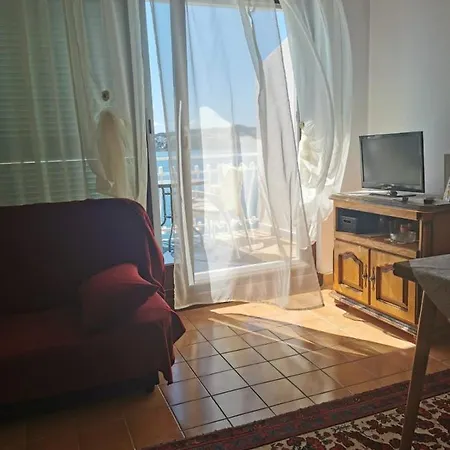 Beba * Traù